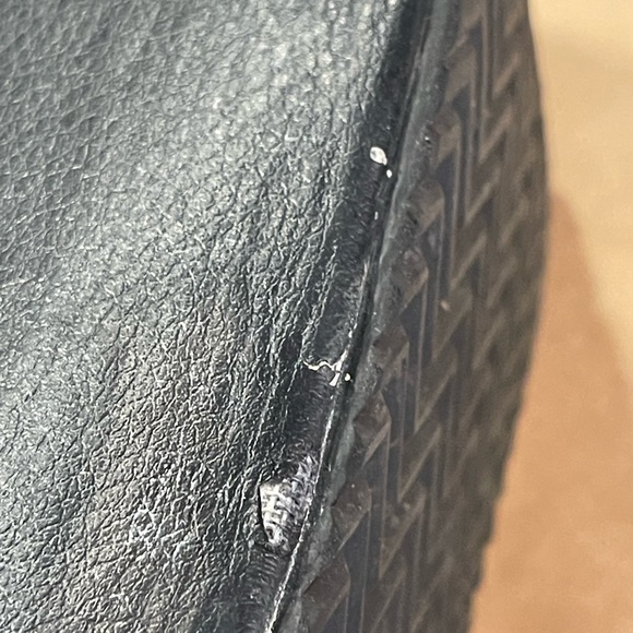 VOLATILE black platform wedge flip flops. 3” heel. - Picture 5 of 6